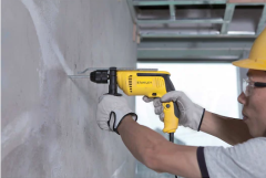 Stanley 700W 13mm Darbeli Matkap